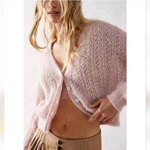 NWOT Free People alpaca wool blend pink Amelia V-neck knit cardigan sweater